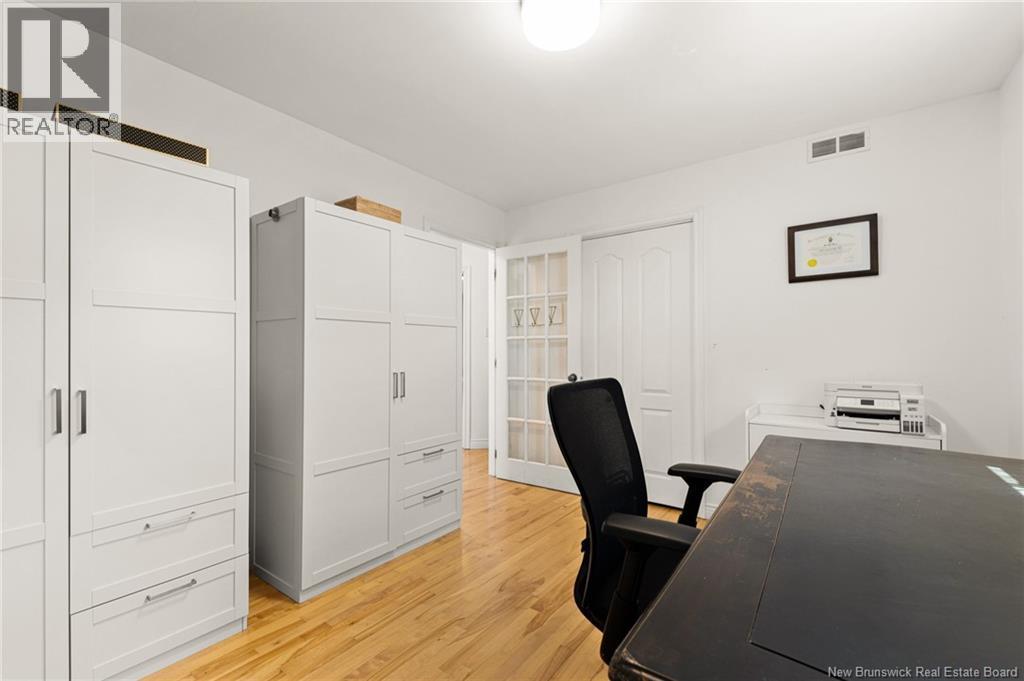 35 Du Ruisseau Street - Image 22