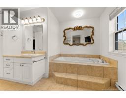 35 Du Ruisseau Street, Dieppe, NB E1A7Z8 Photo 26
