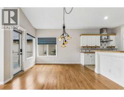 4pc Bathroom - 134 Valley Glen Heights Nw, Calgary, AB T3B5S8 Photo 14