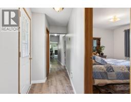 106e Old N Thompson Highway, Clearwater, BC V0E1N2 Photo 24