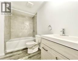 76 Marc Boulevard, Welland, ON L3B5V1 Photo 28