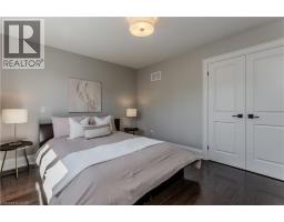 541 Hambling Court, Burlington, ON L7N3S4 Photo 22