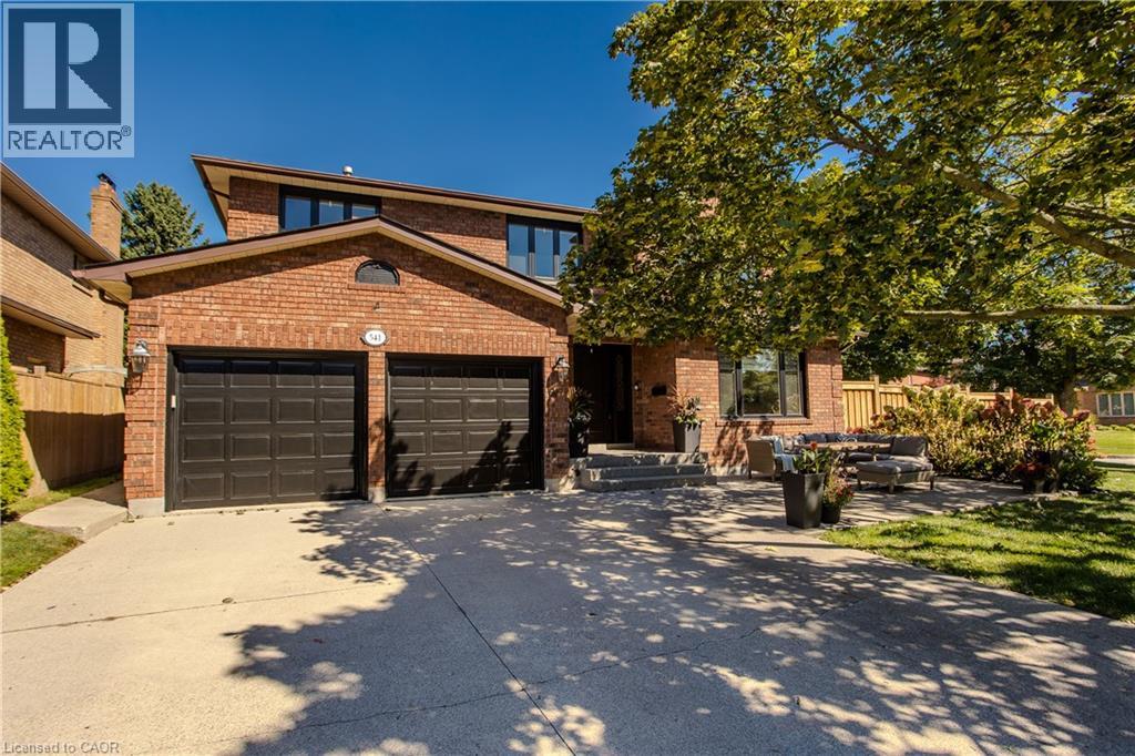 541 HAMBLING Court, Burlington