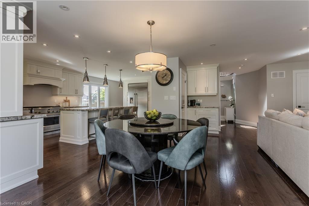 541 HAMBLING Court, Burlington — photo 12