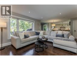 5pc Bathroom - 541 Hambling Court, Burlington, ON L7N3S4 Photo 11