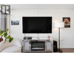 1704 668 Columbia Street, New Westminster, BC V3M1A9 Photo 6