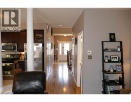 Dinette - 466 Sienna Crescent, Kitchener, ON N2R1T9 Photo 6