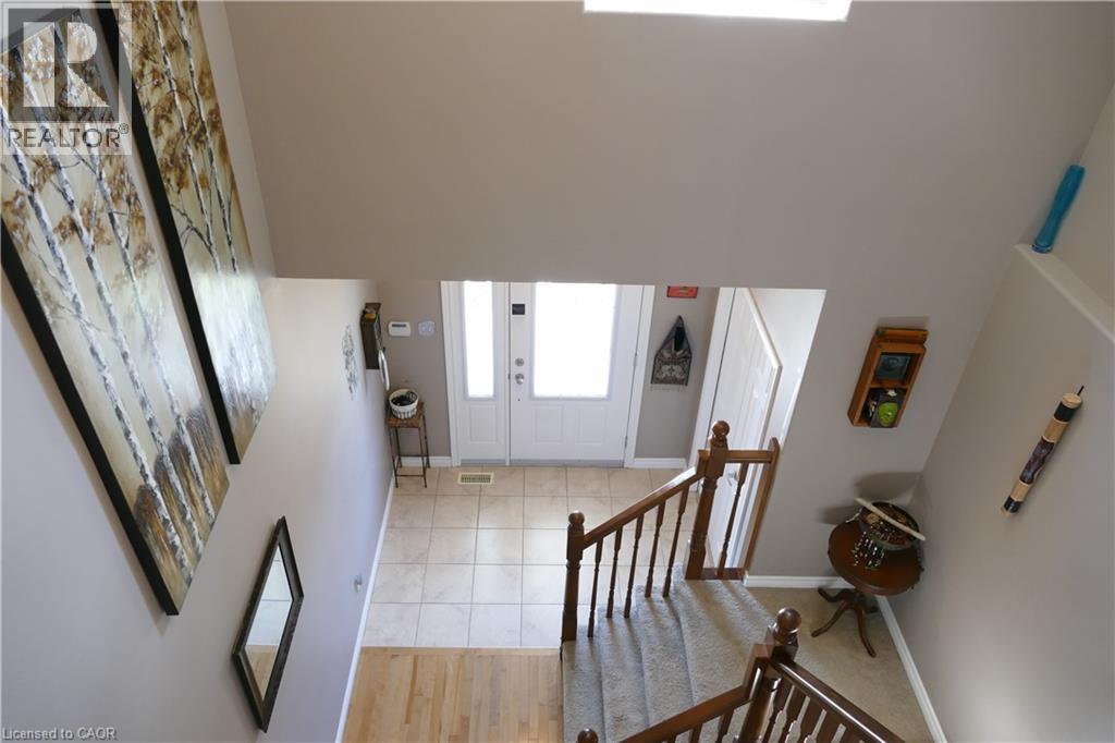 466 SIENNA Crescent, Kitchener — photo 9