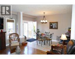 Living room - 466 Sienna Crescent, Kitchener, ON N2R1T9 Photo 8