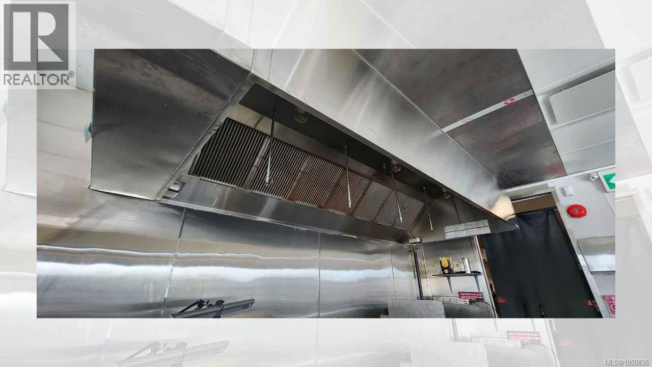 4 2230 Cliffe Ave, Courtenay — photo 10