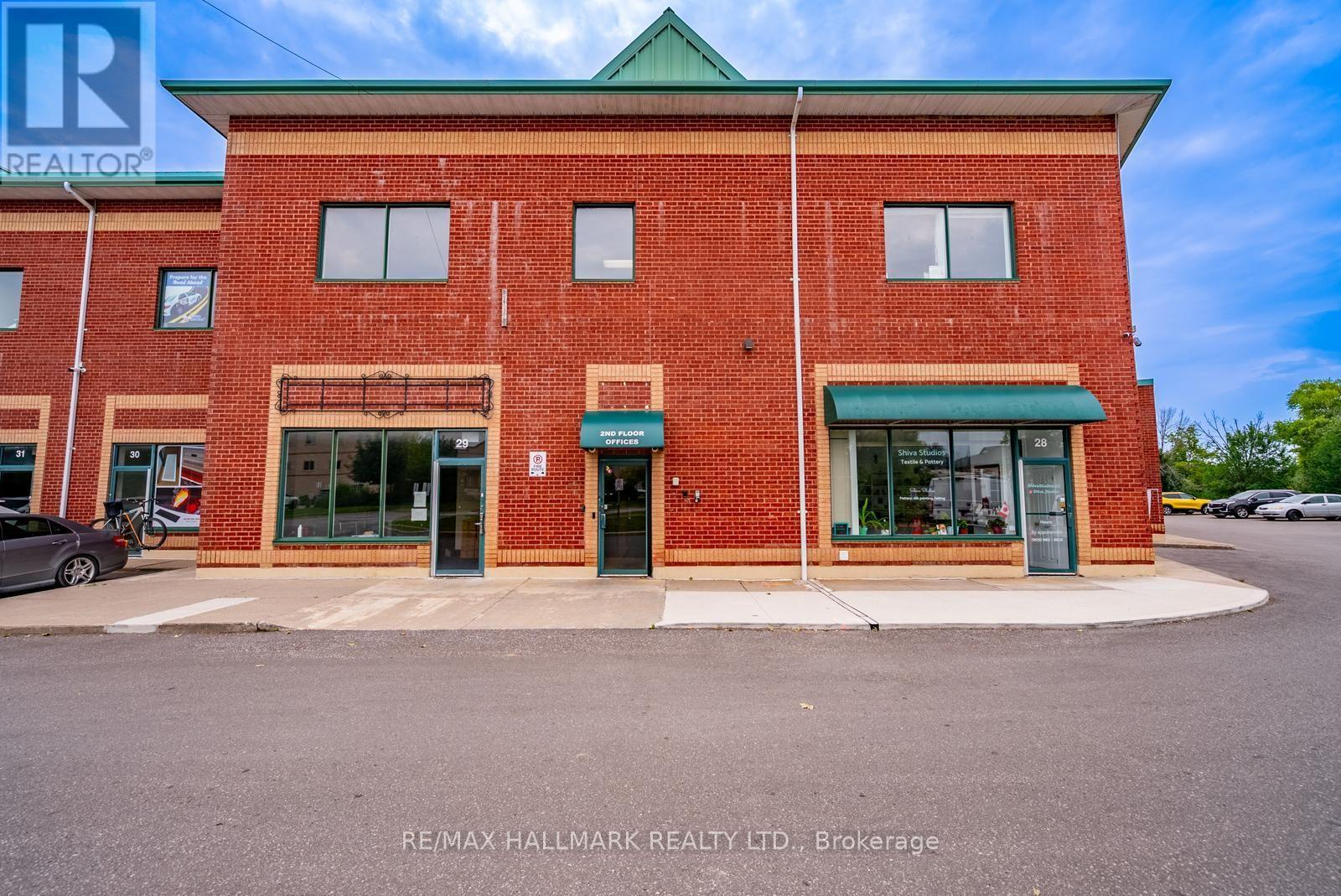 86 Ringwood Unit 208 photo 2