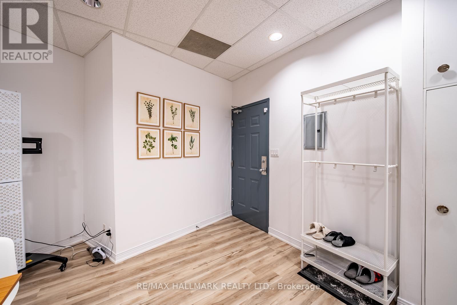 86 Ringwood Unit 208 photo 5