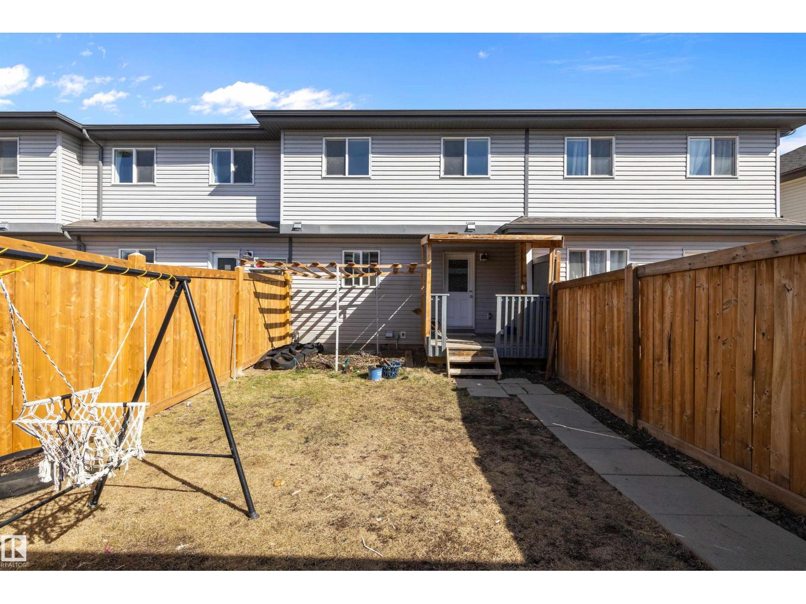 2611 14 AV NW - 39