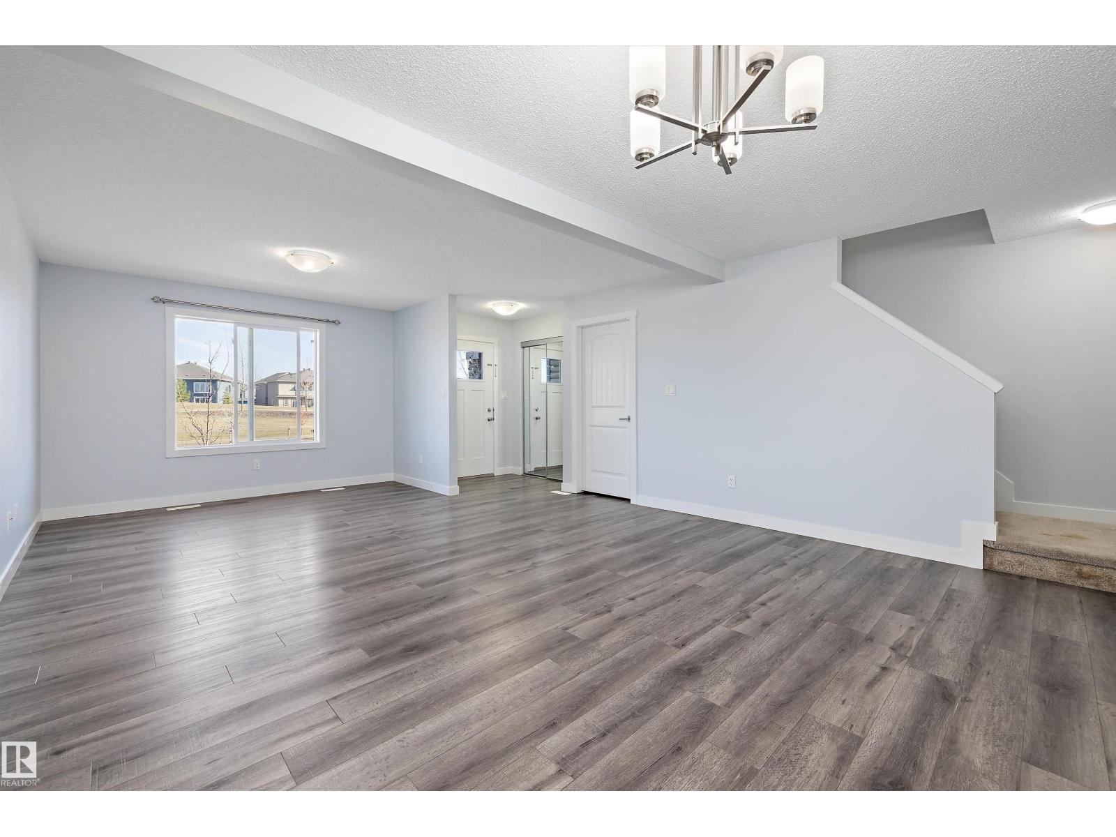 2611 14 AV NW - 8
