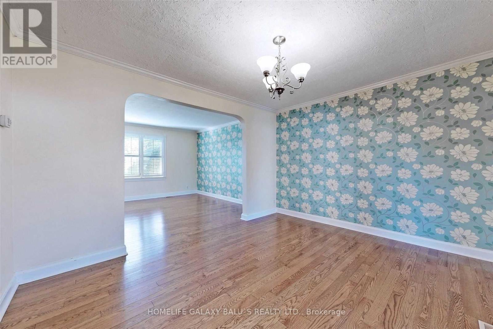 135 HIGHLAND AVENUE, Oshawa (Central) — photo 6
