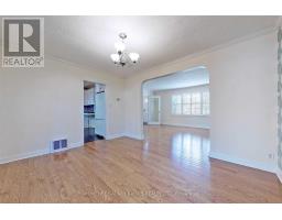 135 Highland Avenue, Oshawa, ON L1H6A5 Photo 8