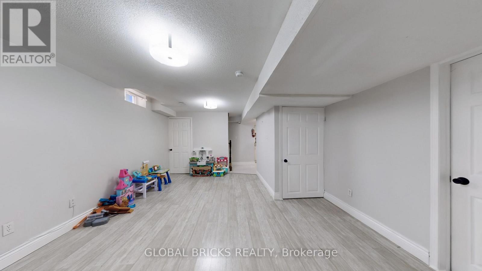 Bsmt- 1525 Marshcourt Drive, Pickering, ON photo 10