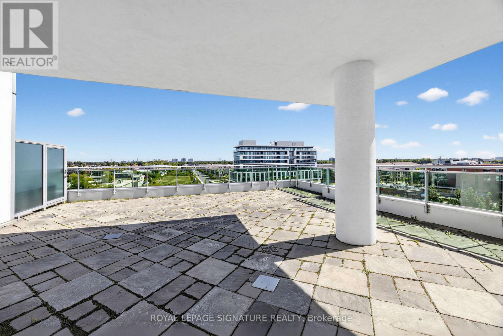 #322 60 FAIRFAX CRESCENT - Image 26