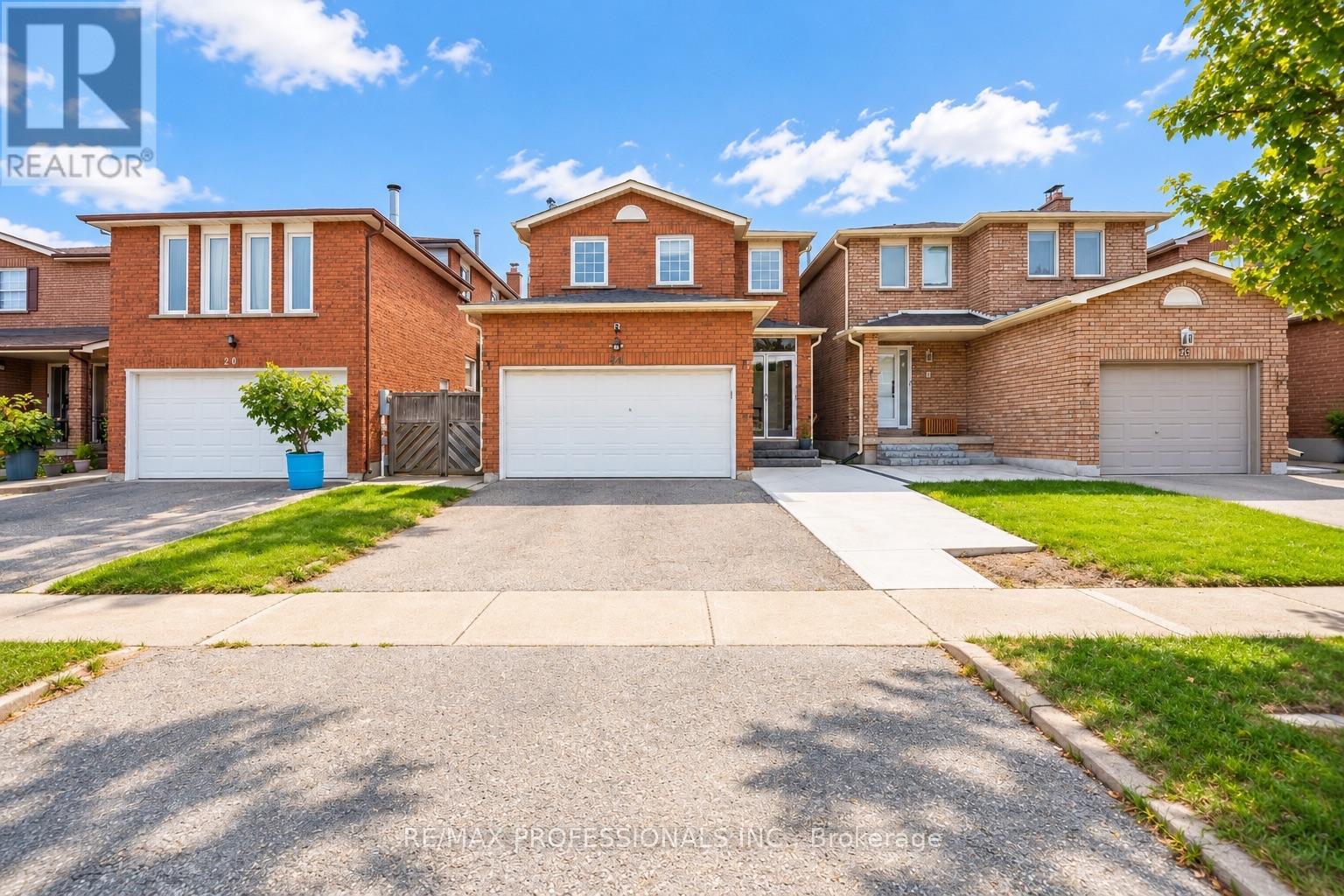 LOWER SUITE - 24 KEEFER COURT, Vaughan (Brownridge) — photo 2