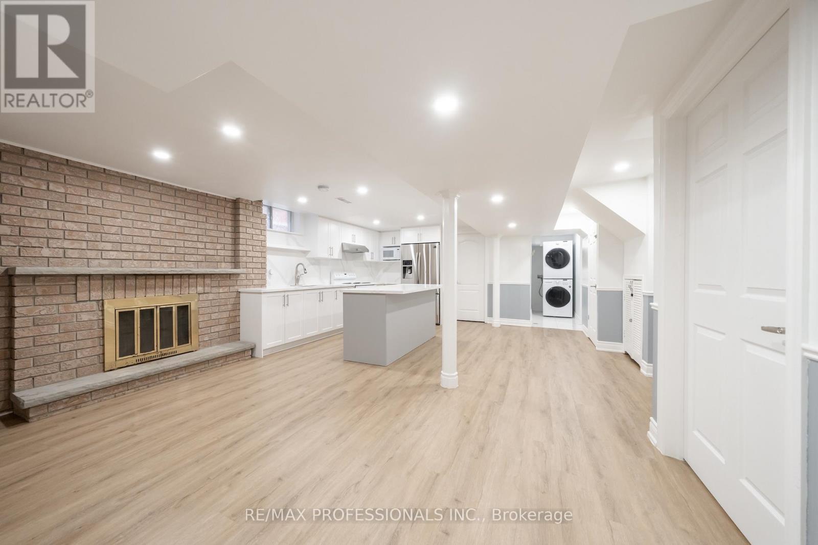 LOWER SUITE - 24 KEEFER COURT, Vaughan (Brownridge) — photo 7