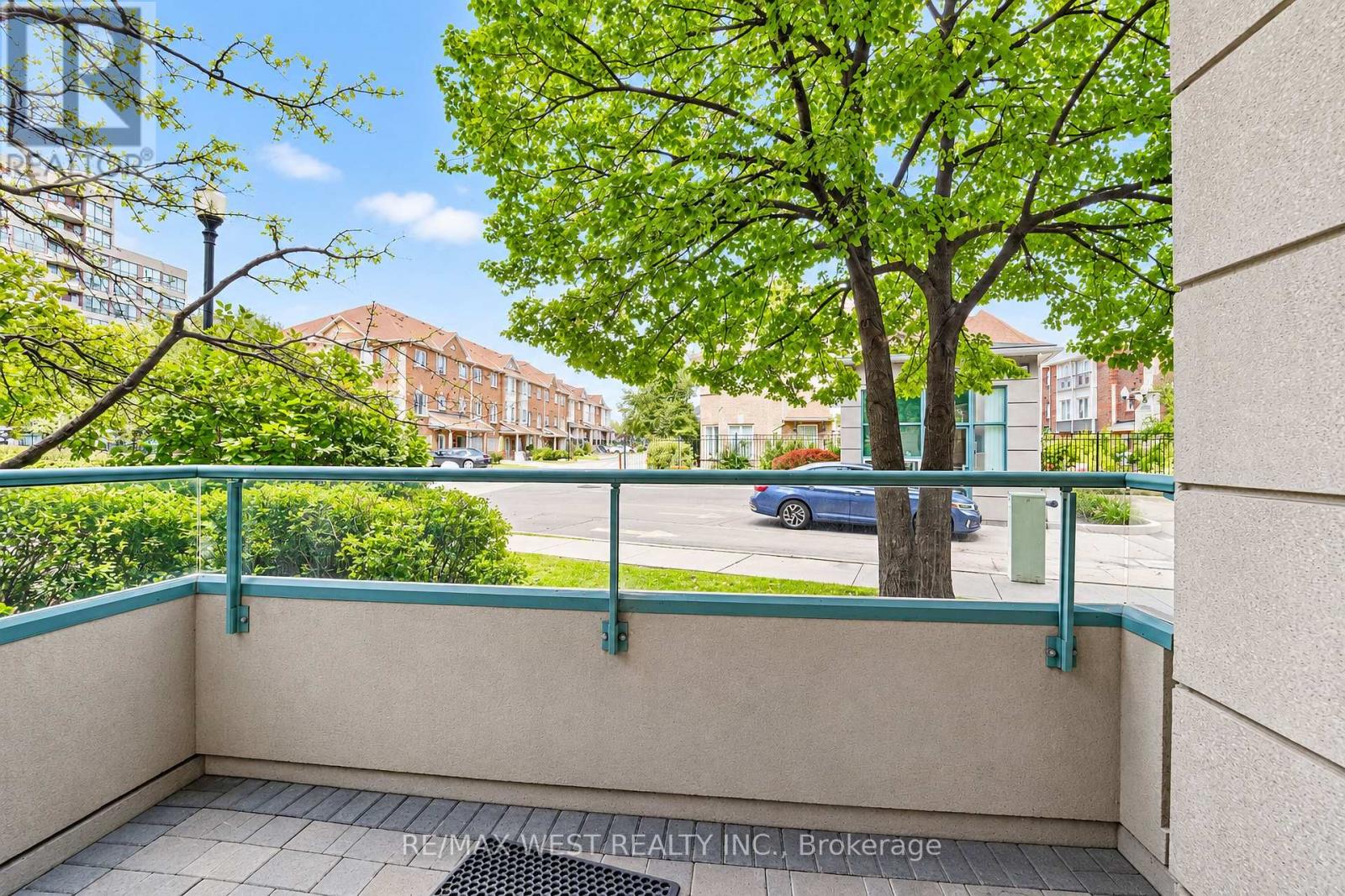 105 - 1 EMERALD LANE, Vaughan (Crestwood-Springfarm-Yorkhill) — photo 11