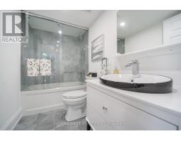 Bedroom 2 - 105 - 1 Emerald Lane, Vaughan, ON L4J8N2 Photo 6