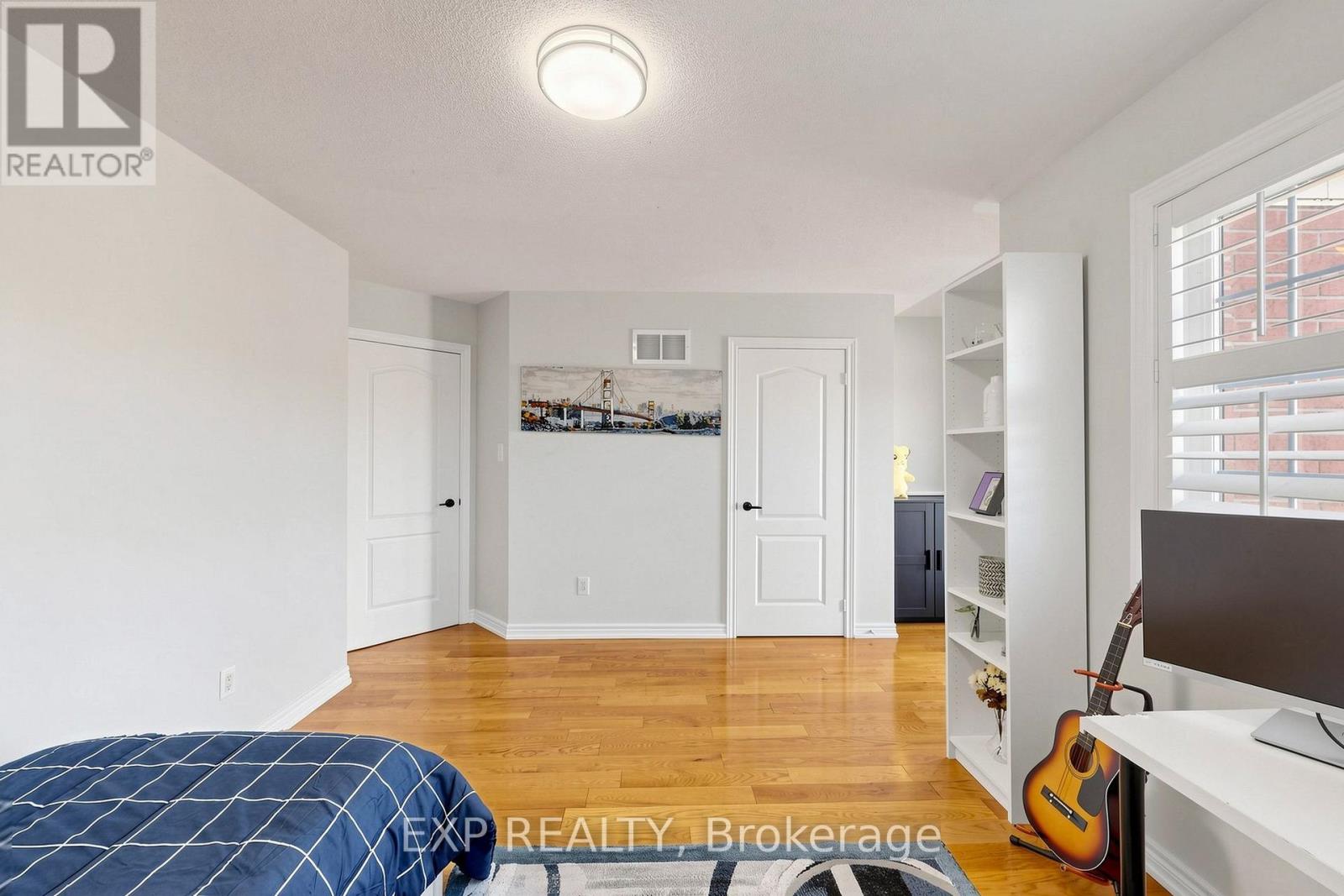 99 SAFFRON STREET - Image 29