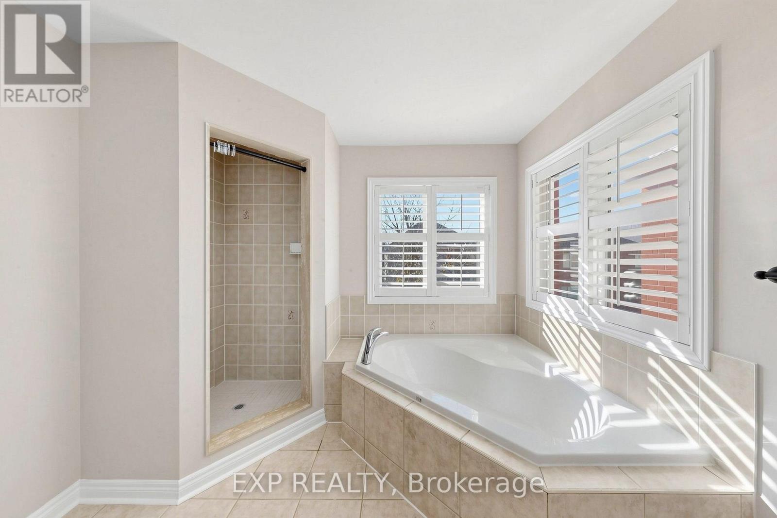 99 SAFFRON STREET - Image 34