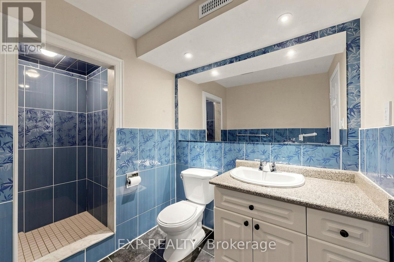 99 SAFFRON STREET - Image 45