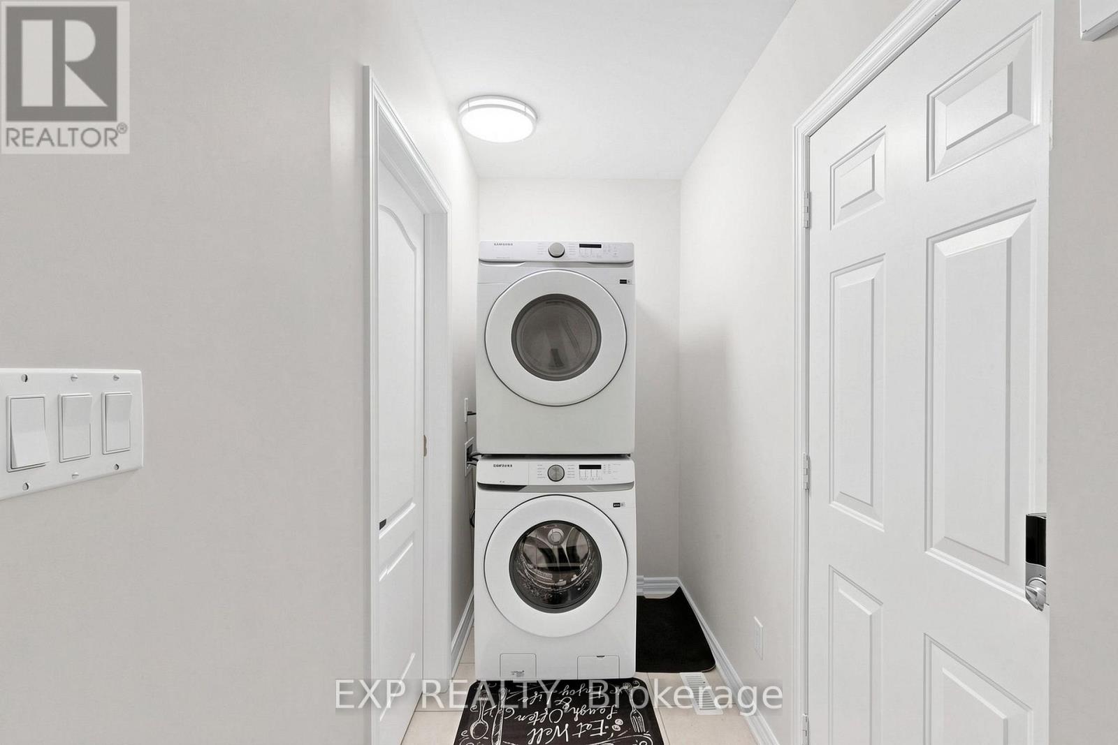 99 SAFFRON STREET - Image 46