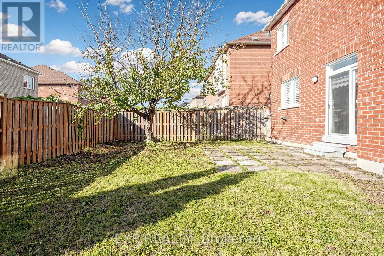 99 SAFFRON STREET - 50