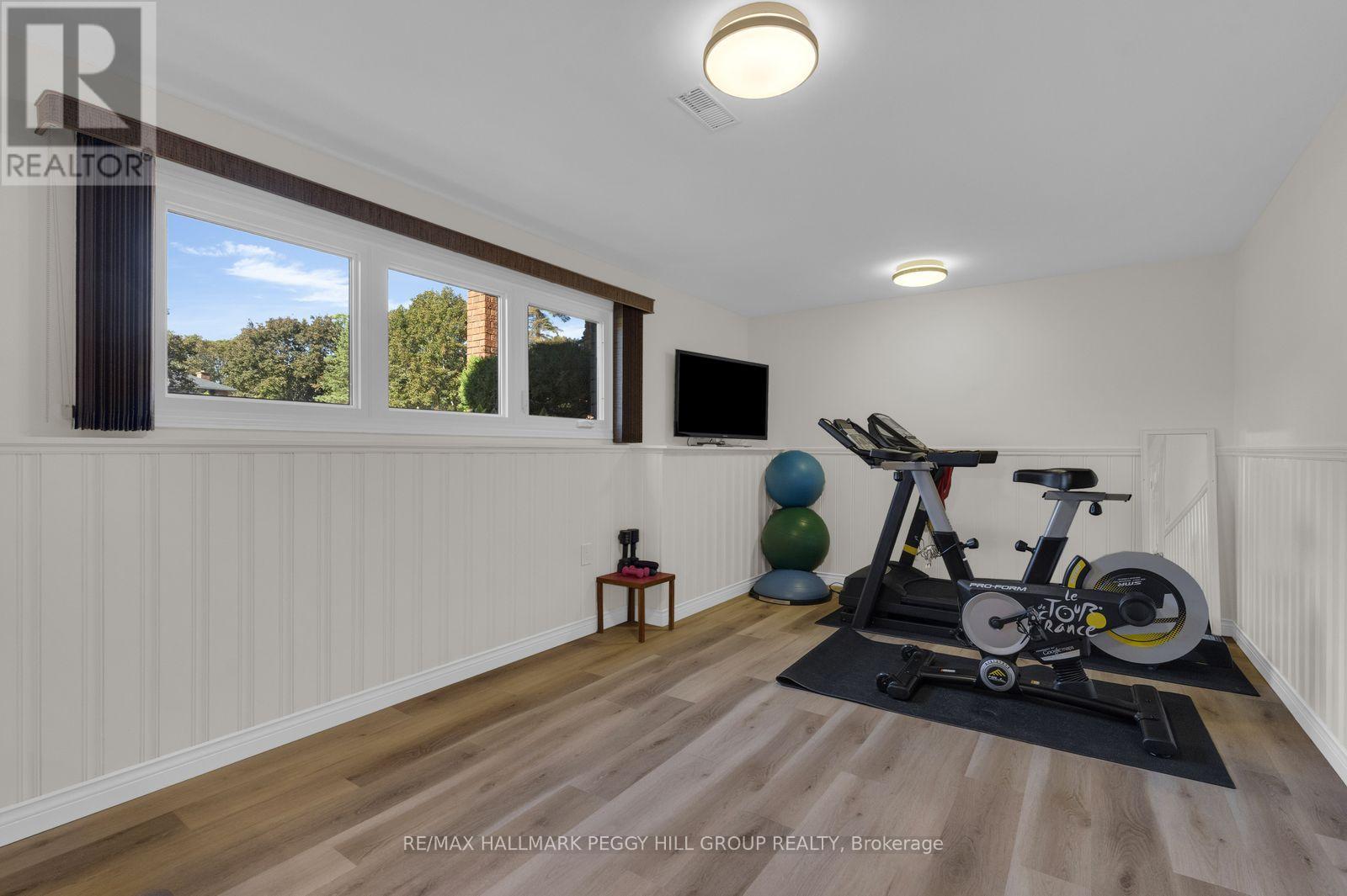 17 HOLLOWAY LANE - Image 13