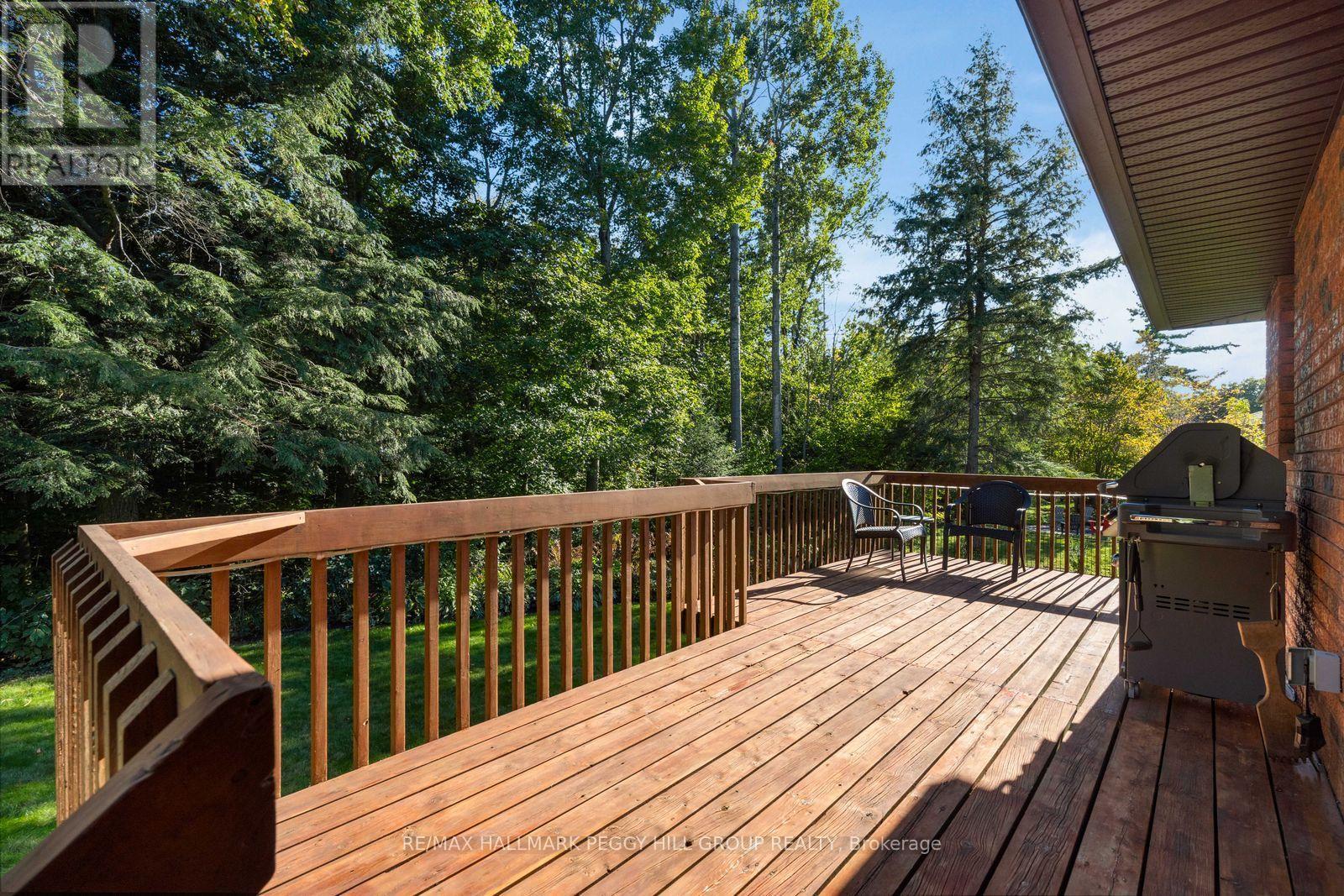 17 HOLLOWAY LANE, Springwater (Midhurst) — photo 2