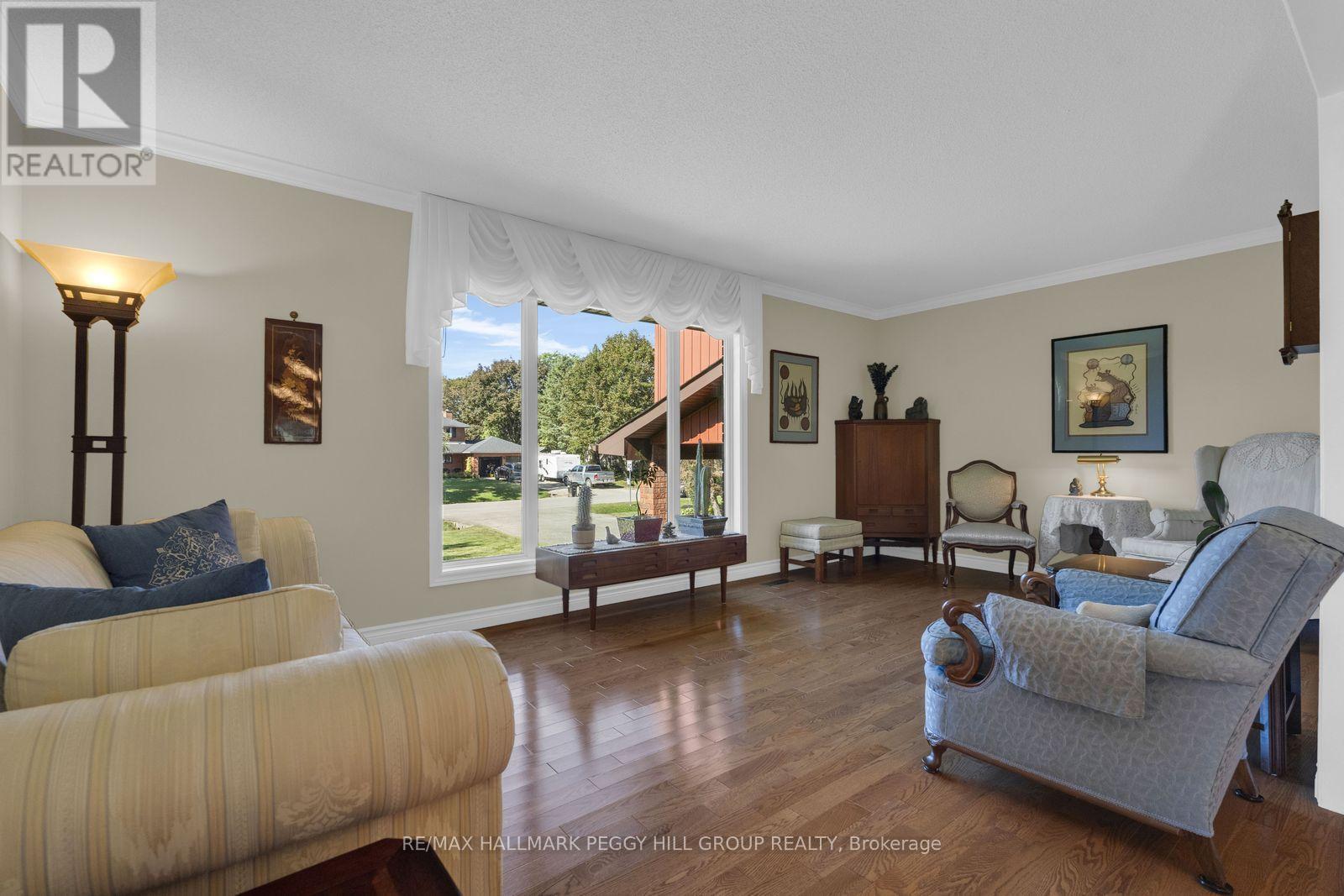 17 HOLLOWAY LANE, Springwater (Midhurst) — photo 6