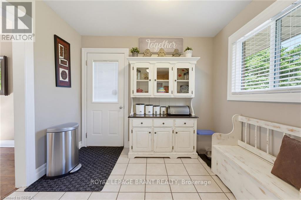 27 BRIER CRESCENT - 19