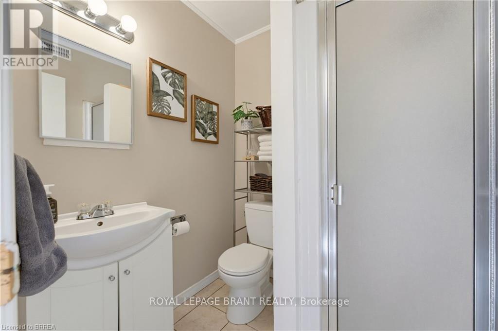 27 BRIER CRESCENT - 28