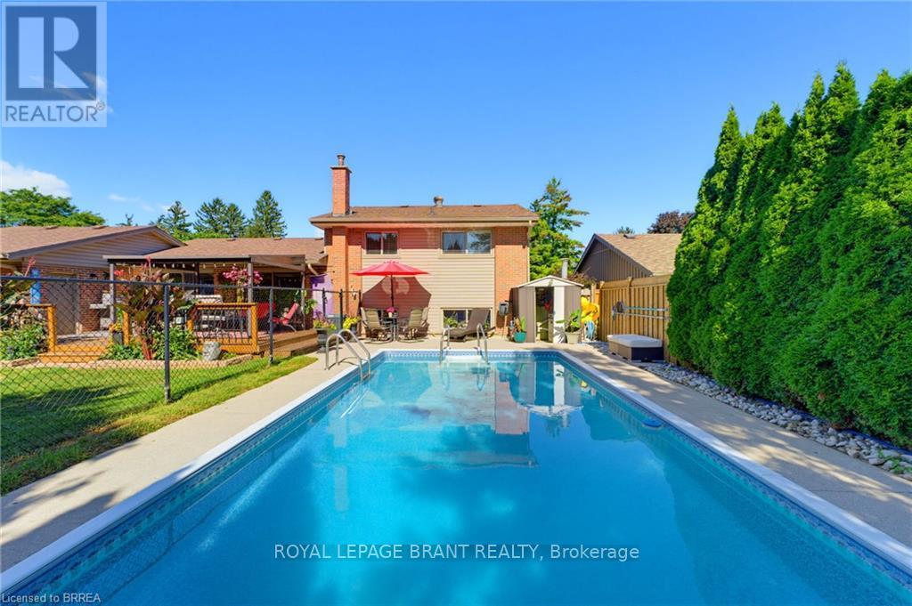 27 Brier Crescent, Brantford, ON photo 34