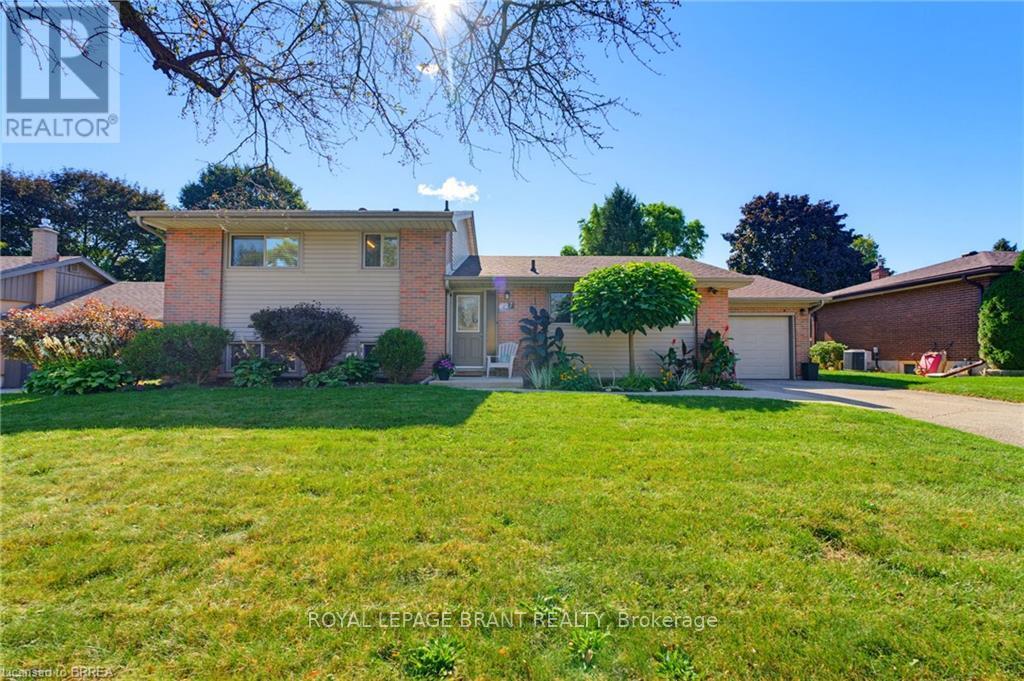 27 Brier Crescent, Brantford, ON photo 40