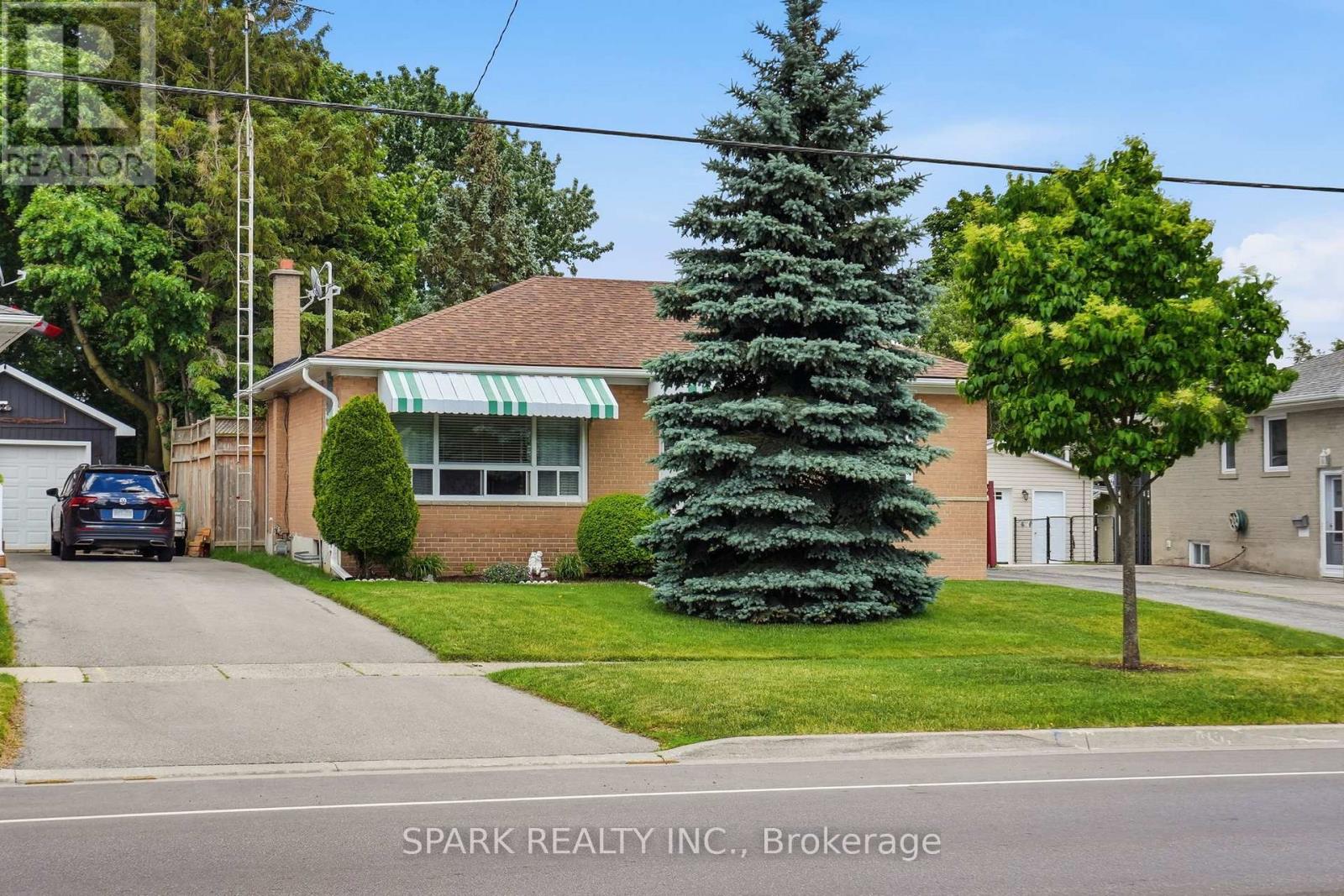 416 DELREX BOULEVARD, Halton Hills (Georgetown) — photo 2