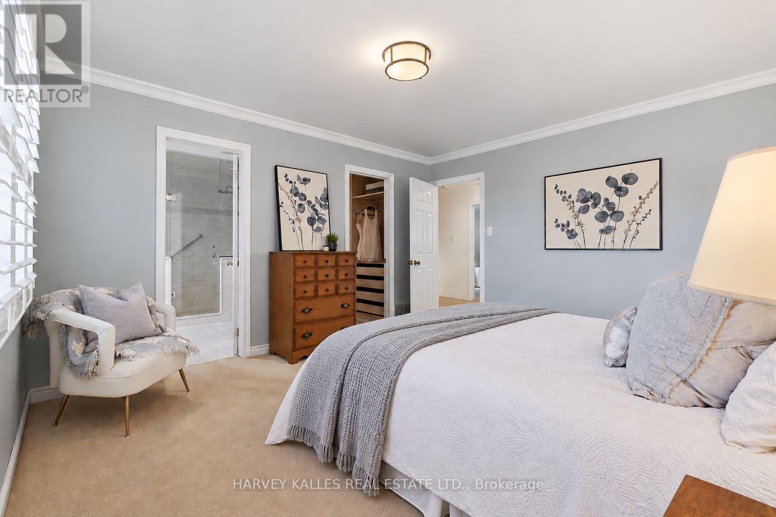 310 NEWLOVE DRIVE - 22