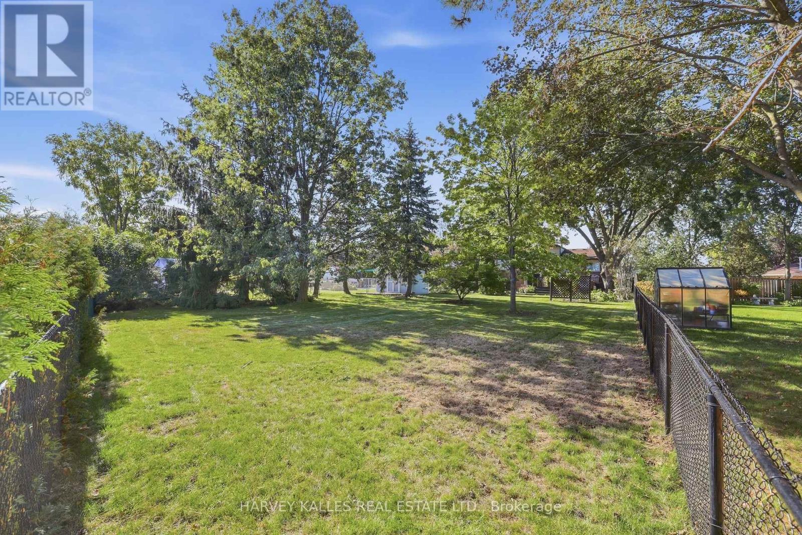 310 NEWLOVE DRIVE - 29