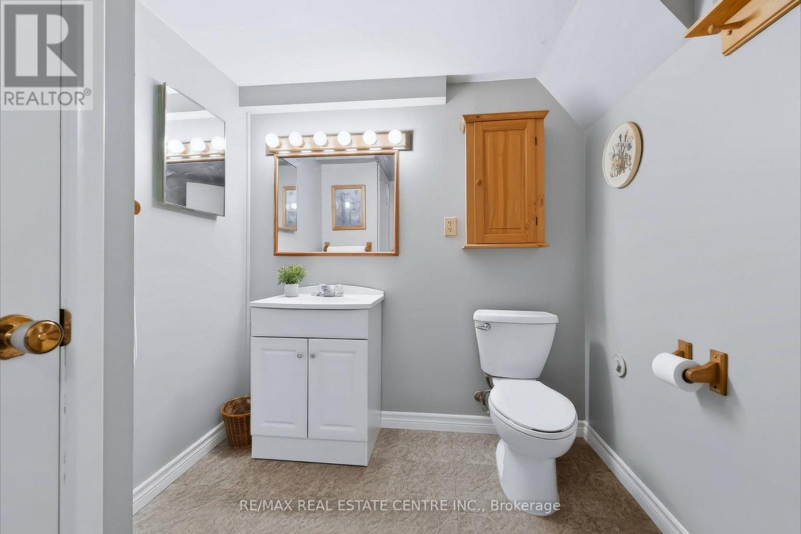 391 BELL STREET - Image 26