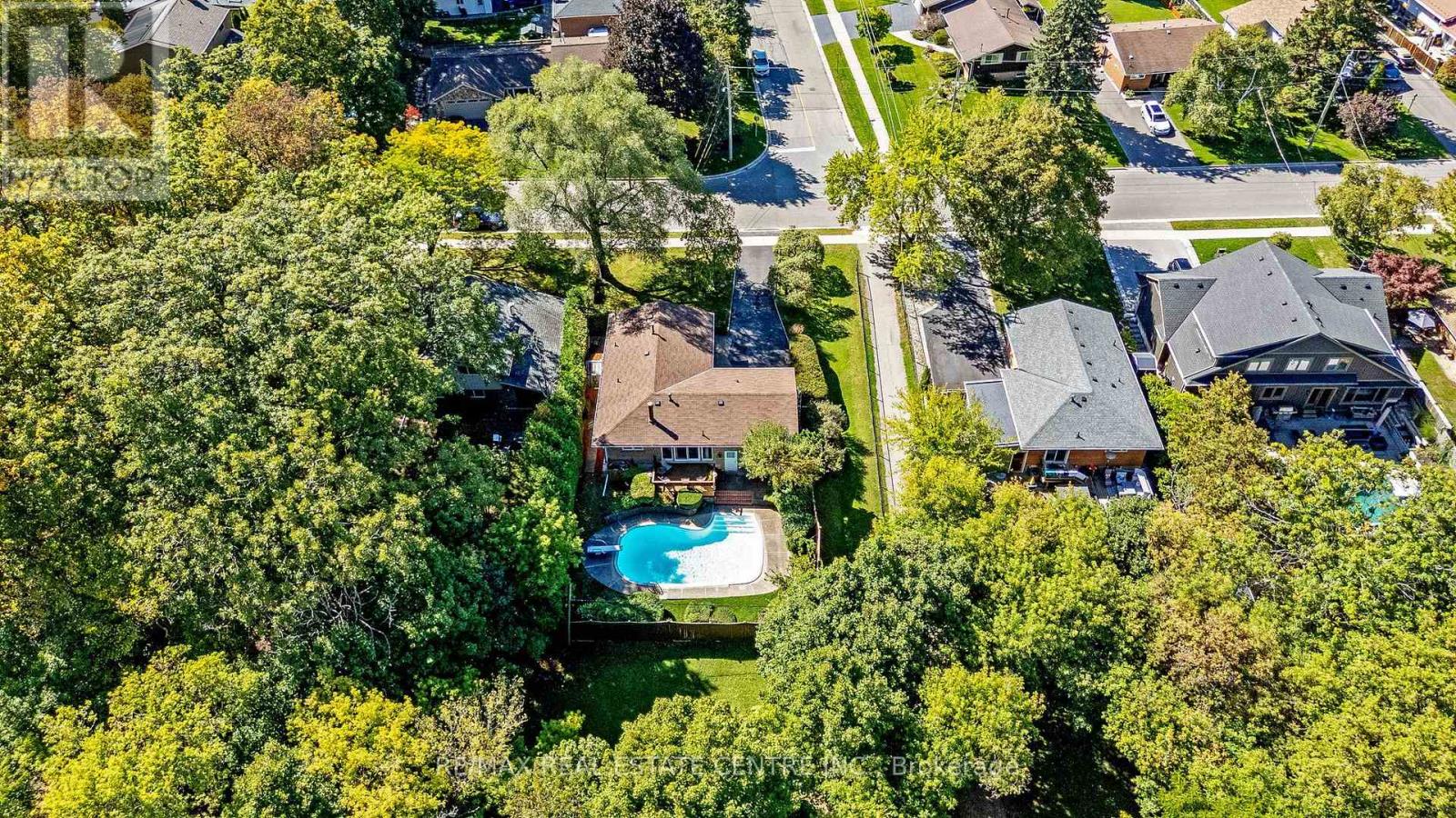 391 BELL STREET - Image 36