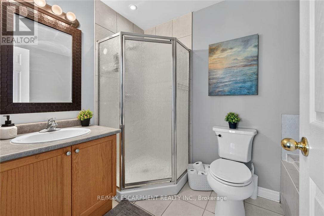 85 Benziger Lane, Hamilton, ON photo 27