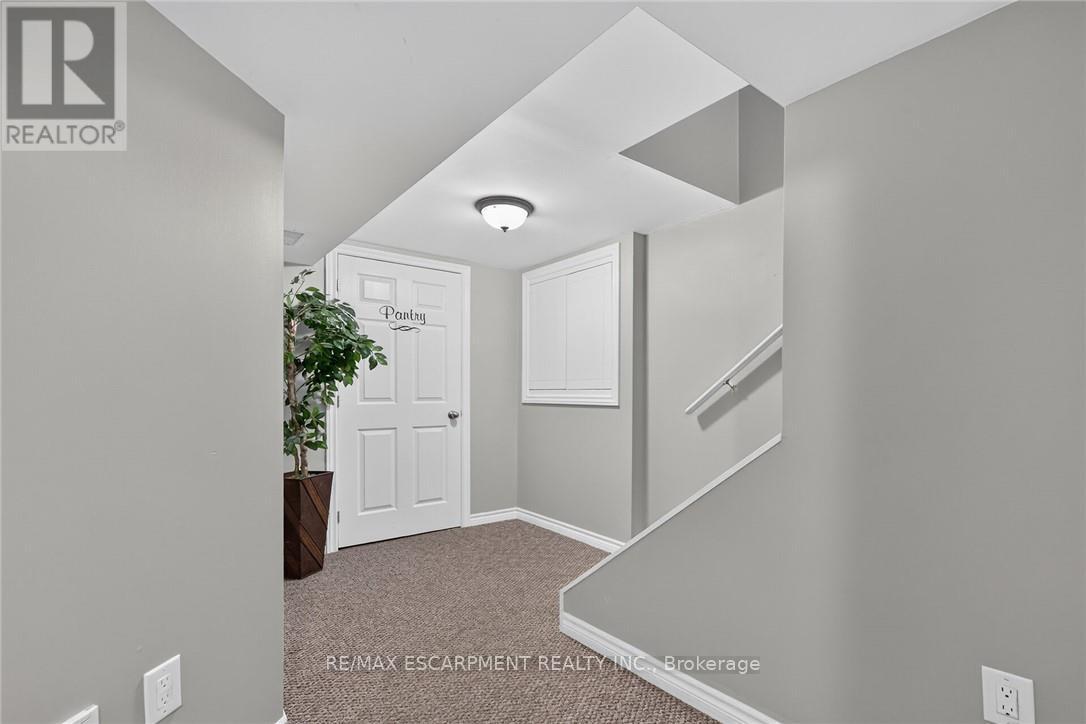 85 Benziger Lane, Hamilton, ON photo 35