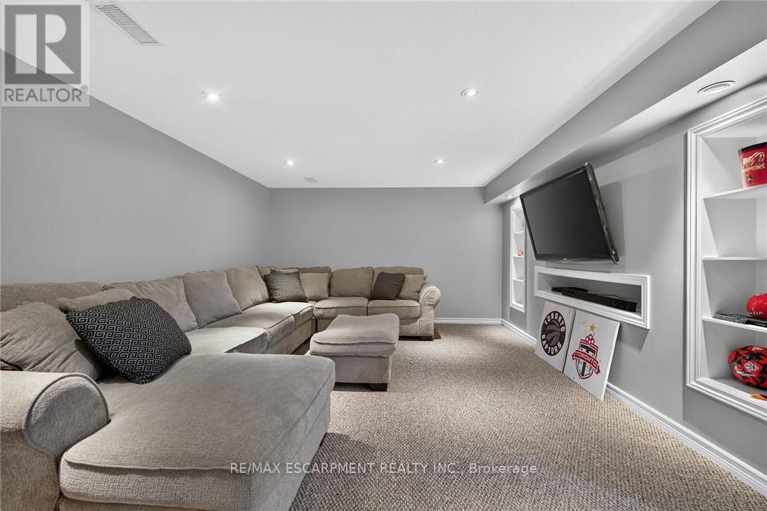 85 Benziger Lane, Hamilton, ON photo 37