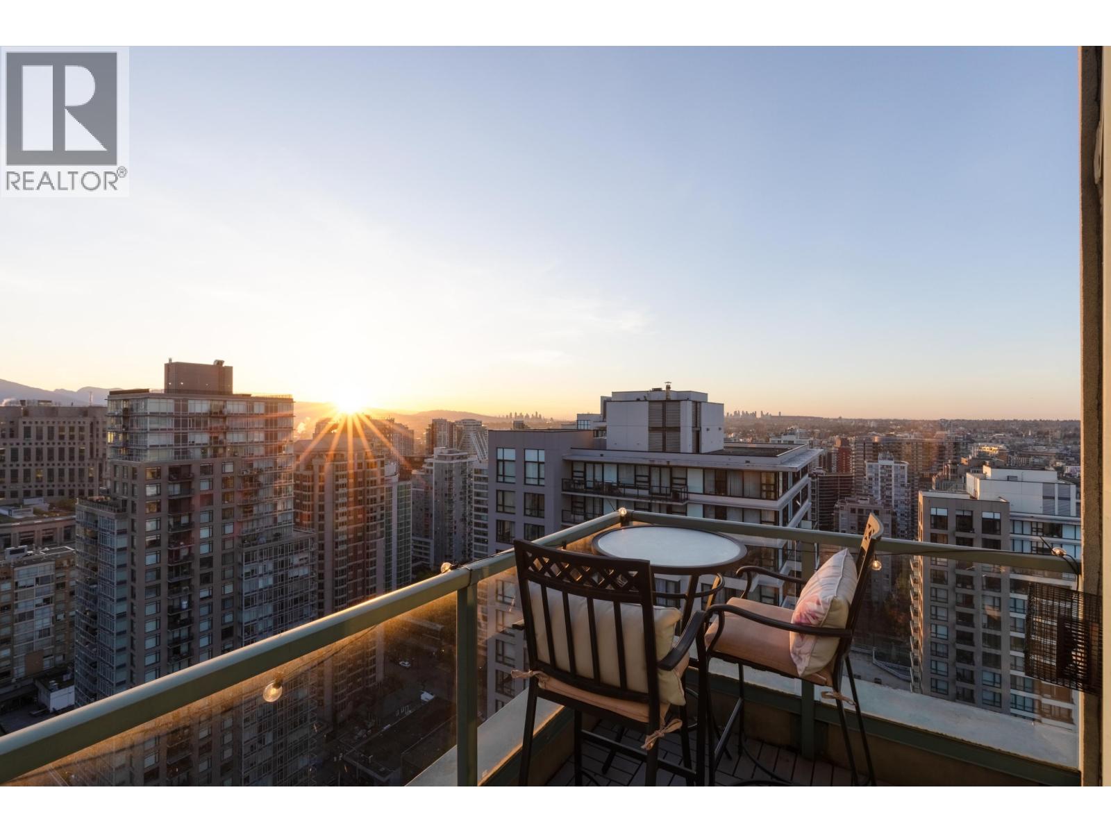 Photo of 3602 939 HOMER STREET 33