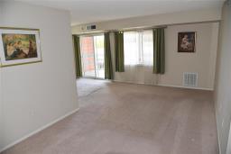 225 1090 Devonshire Drive W, Winnipeg, MB R3W1T5 Photo 8