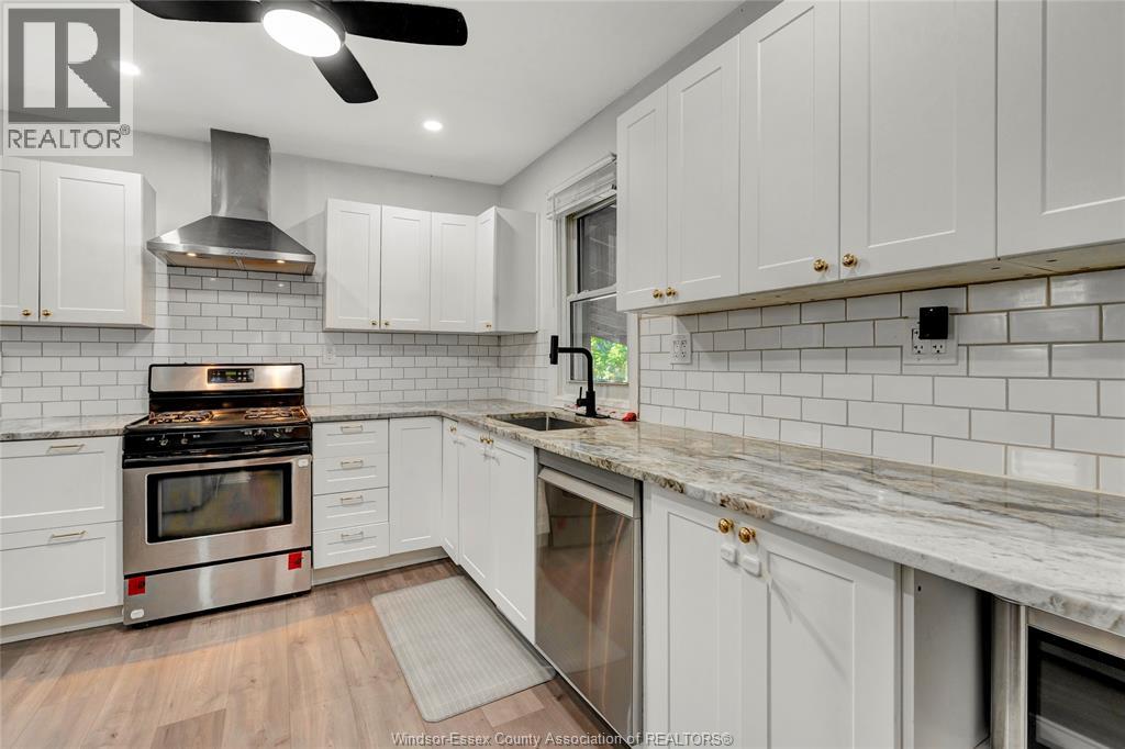 842 Ford BOULEVARD, Windsor — photo 11