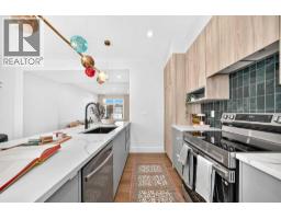Primary Bedroom - 425 Clydesdale Avenue, Cochrane, AB T4C3L8 Photo 11